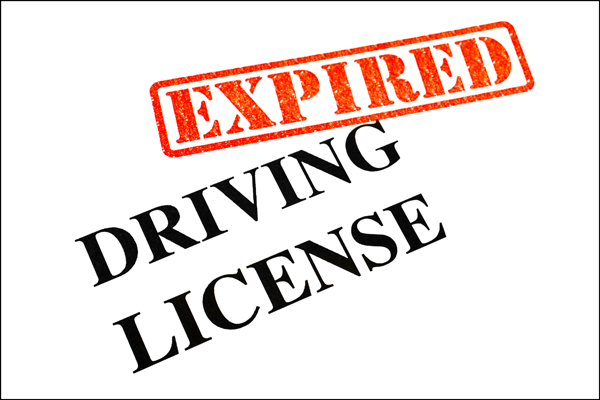 Habitual Traffic Offender Caught Again and Still Keeps His Licence