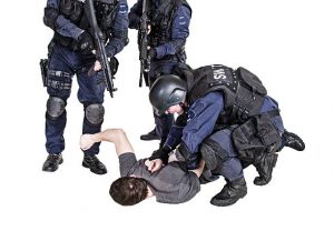 GOOD BEHAVIOUR BOND! Client charged with Resist & Intimidating Police
